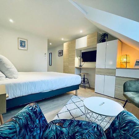 * Villa Adelaide * Les Celestins * Виши Экстерьер фото